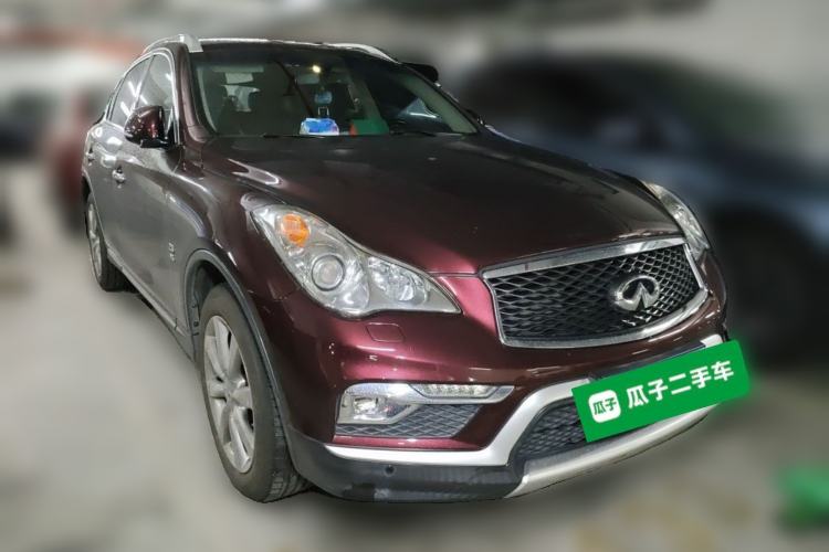 Used Infiniti QX50 2015 2.5L Comfort Edition Front Right 45 Deg