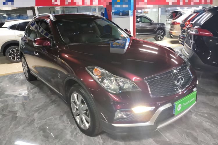 Used Infiniti QX50 2015 2.5L Enjoyment Edition Front Right 45 Deg