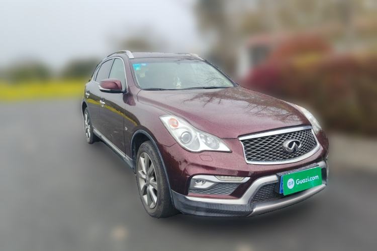 Used Infiniti QX50 2015 2.5L Comfort Edition Front Right 45 Deg
