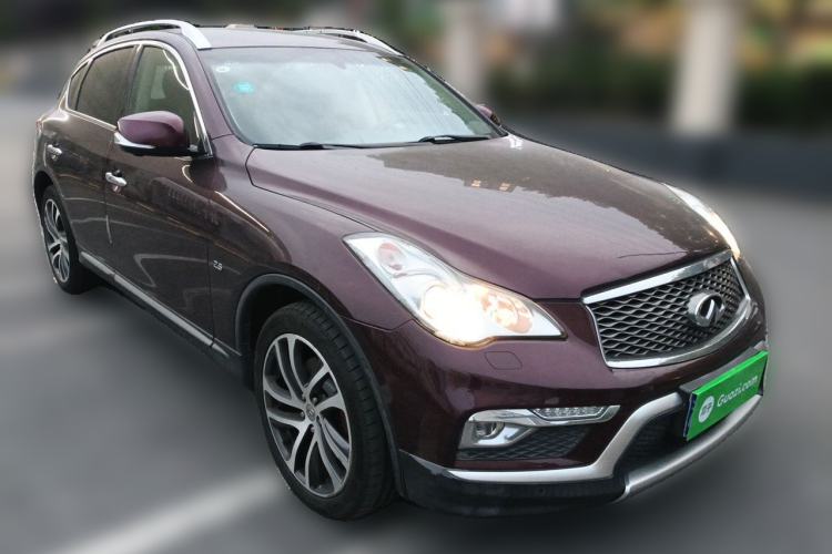 Used Infiniti QX50 2015 2.5L Luxury Edition Front Right 45 Deg