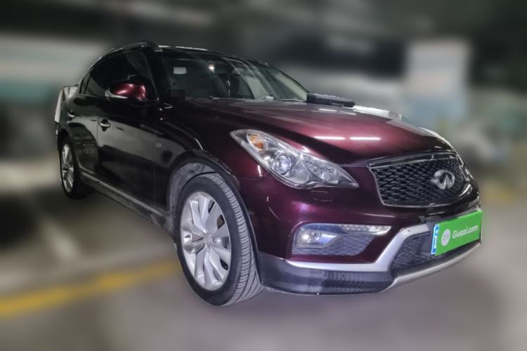 Used Infiniti QX50 2015 2.5L Luxury Edition Front Right 45 Deg