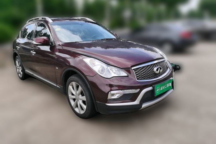 Used Infiniti QX50 2015 2.5L Comfort Edition Front Right 45 Deg