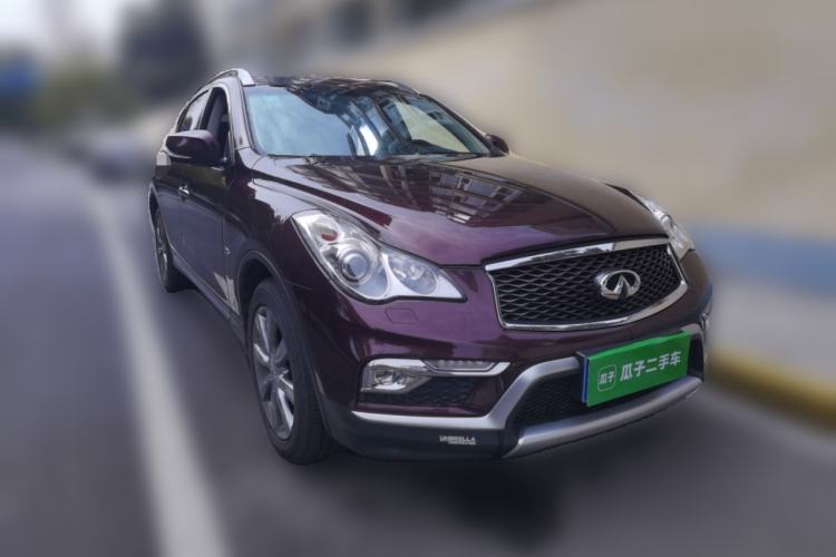 Used Infiniti QX50 2015 2.5L Enjoyment Edition Front Right 45 Deg
