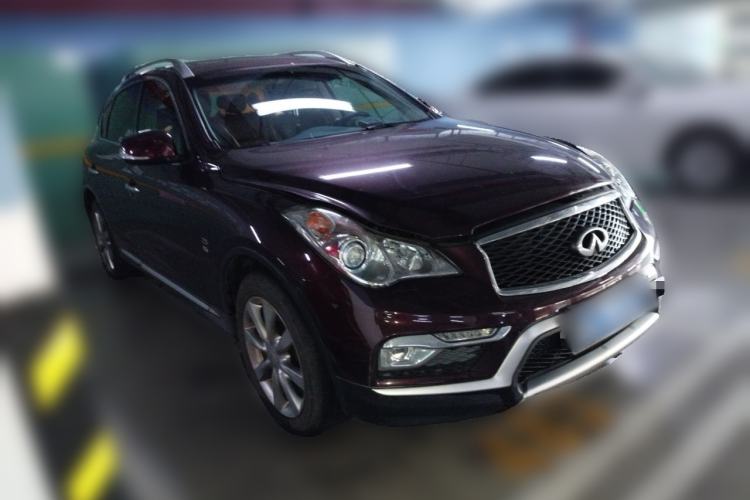 Used Infiniti QX50 2015 2.5L Enjoyment Edition Front Right 45 Deg