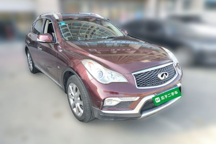 Used Infiniti QX50 2015 2.5L Comfort Edition Front Right 45 Deg