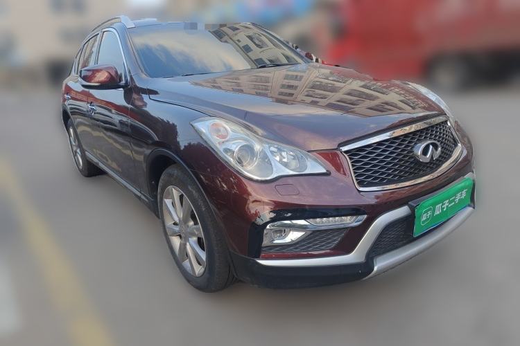 Used Infiniti QX50 2015 2.5L Comfort Edition Front Right 45 Deg