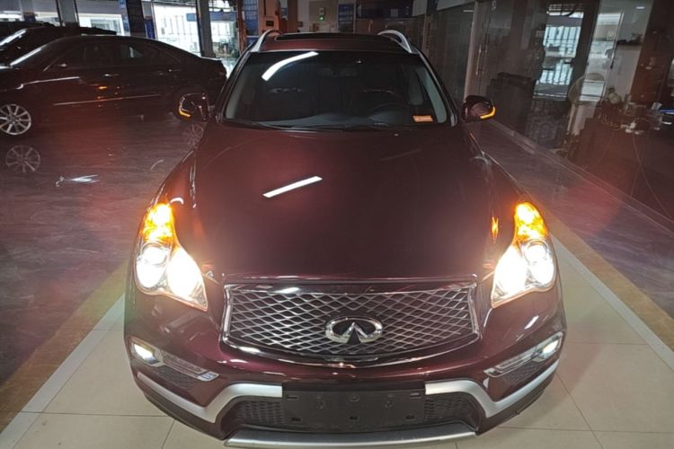 Used Infiniti QX50 2015 2.5L Enjoyment Edition Front