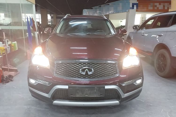 Used Infiniti QX50 2015 2.5L Comfort Edition Front