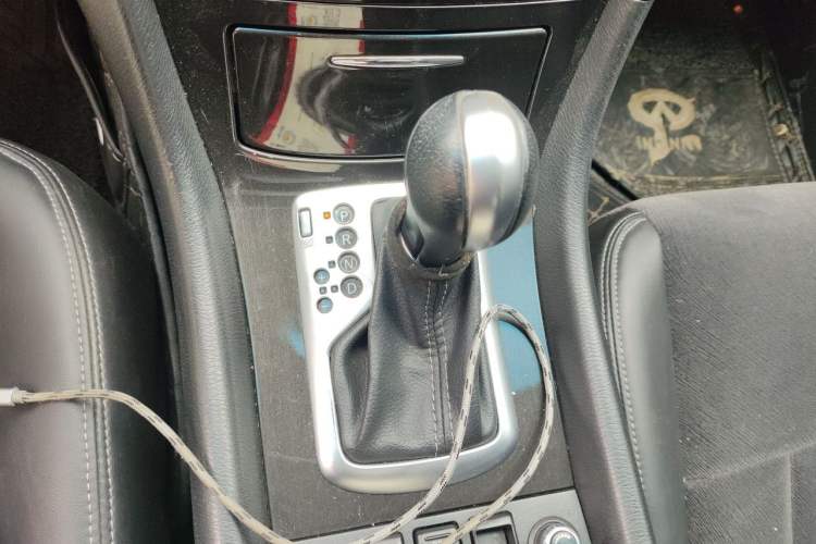 Used Infiniti QX50 2015 2.5L Comfort Edition Gear Lever