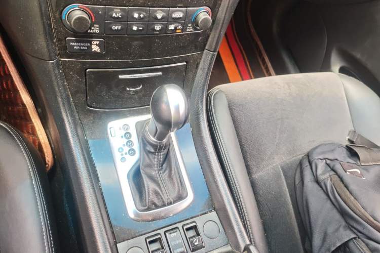 Used Infiniti QX50 2015 2.5L Comfort Edition Gear Lever