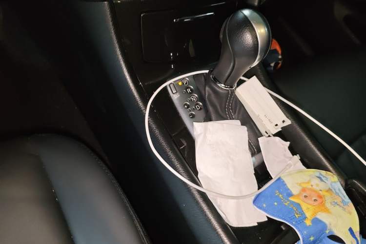 Used Infiniti QX50 2015 2.5L Comfort Edition Gear Lever