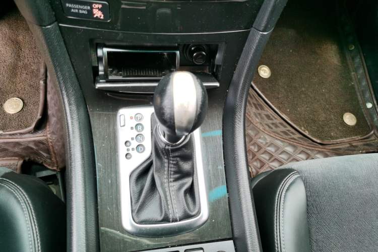 Used Infiniti QX50 2015 2.5L Comfort Edition Gear Lever