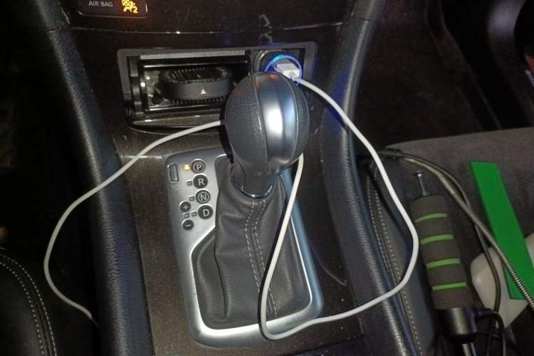 Used Infiniti QX50 2015 2.5L Comfort Edition Gear Lever