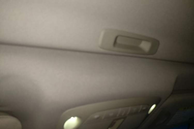 Used Infiniti QX50 2015 2.5L Enjoyment Edition Headliner