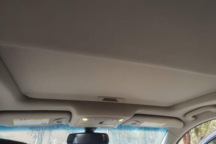 Used Infiniti QX50 2015 2.5L Comfort Edition Headliner