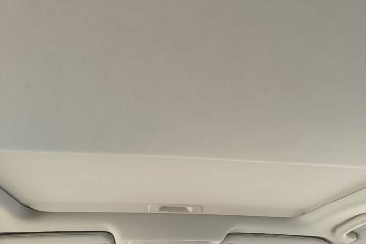 Used Infiniti QX50 2015 2.5L Enjoyment Edition Headliner