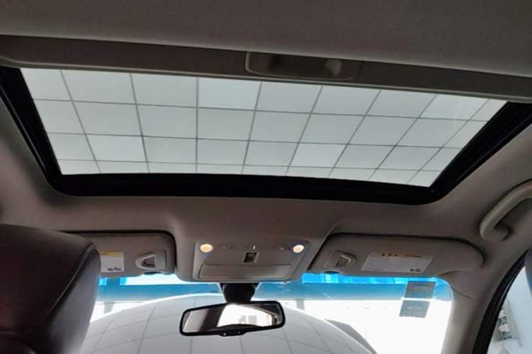 Used Infiniti QX50 2015 2.5L Enjoyment Edition Headliner