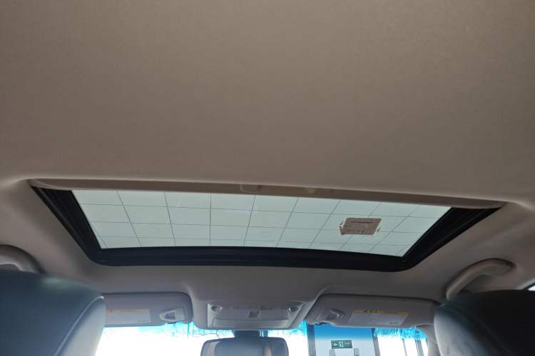 Used Infiniti QX50 2015 2.5L Enjoyment Edition Headliner