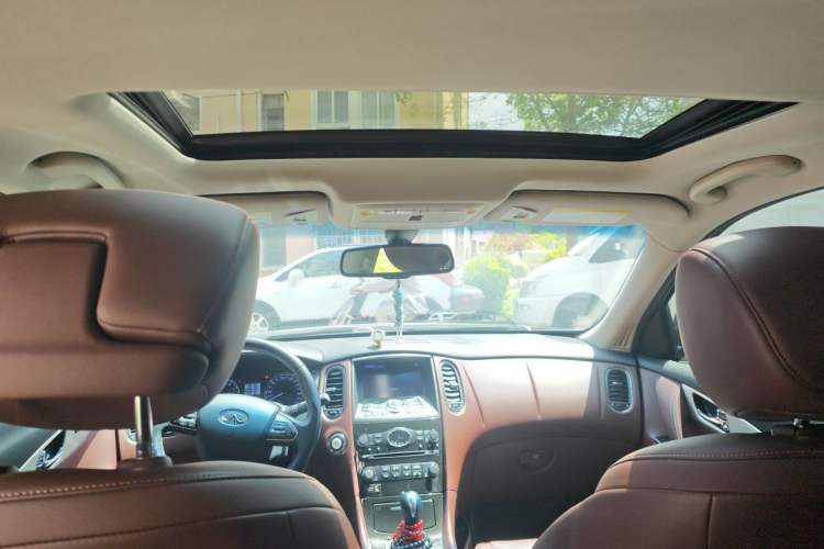 Used Infiniti QX50 2015 2.5L Luxury Edition Headliner