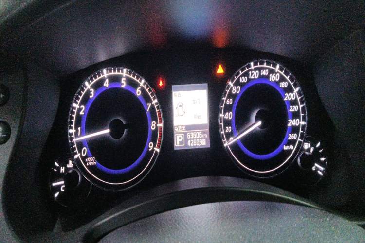 Used Infiniti QX50 2015 2.5L Comfort Edition Instrument Cluster