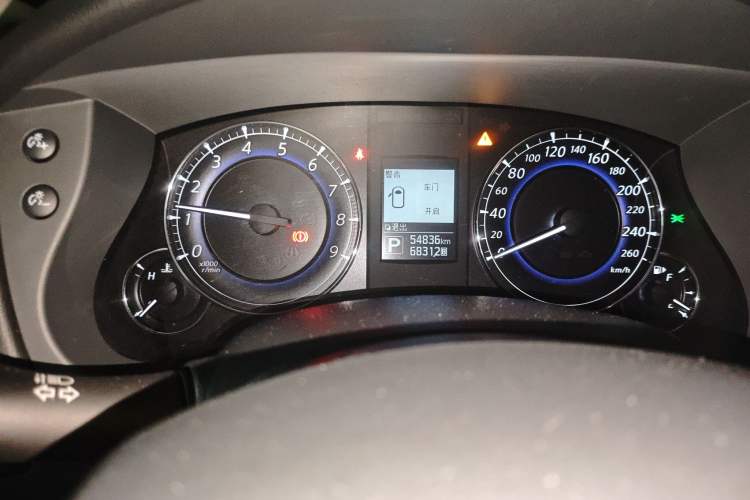 Used Infiniti QX50 2015 2.5L Enjoyment Edition Instrument Cluster