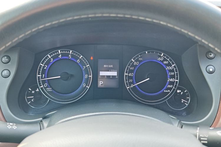 Used Infiniti QX50 2015 2.5L Enjoyment Edition Instrument Cluster