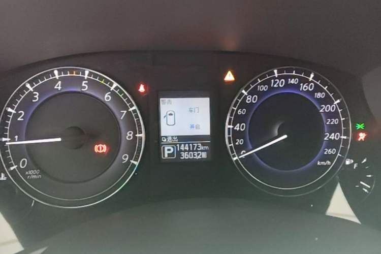 Used Infiniti QX50 2015 2.5L Enjoyment Edition Instrument Cluster