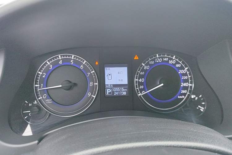 Used Infiniti QX50 2015 2.5L Enjoyment Edition Instrument Cluster