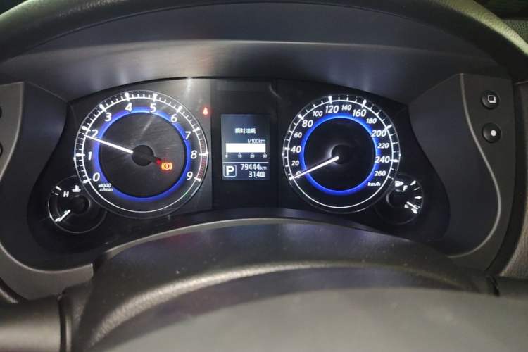 Used Infiniti QX50 2015 2.5L Comfort Edition Instrument Cluster
