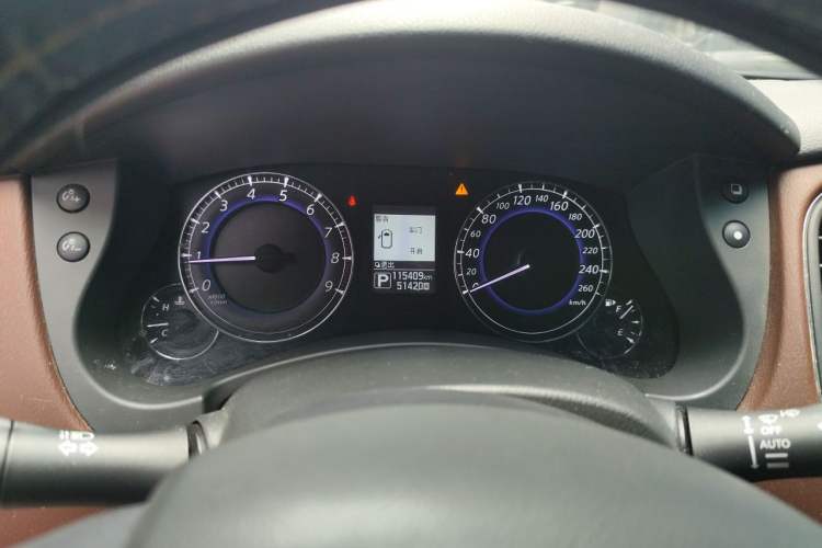 Used Infiniti QX50 2015 2.5L Enjoyment Edition Instrument Cluster