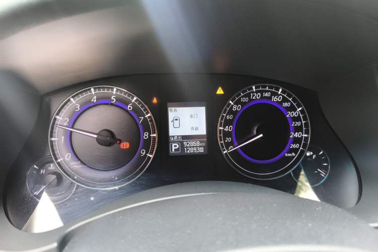 Used Infiniti QX50 2015 2.5L Luxury Edition Instrument Cluster