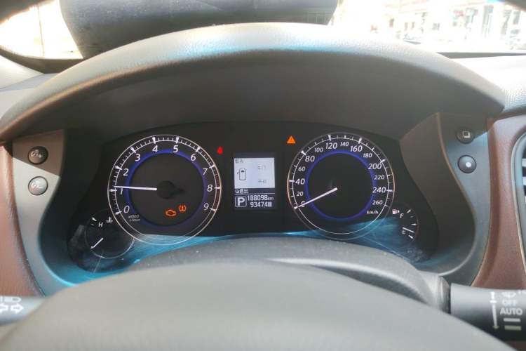 Used Infiniti QX50 2015 2.5L Luxury Edition Instrument Cluster