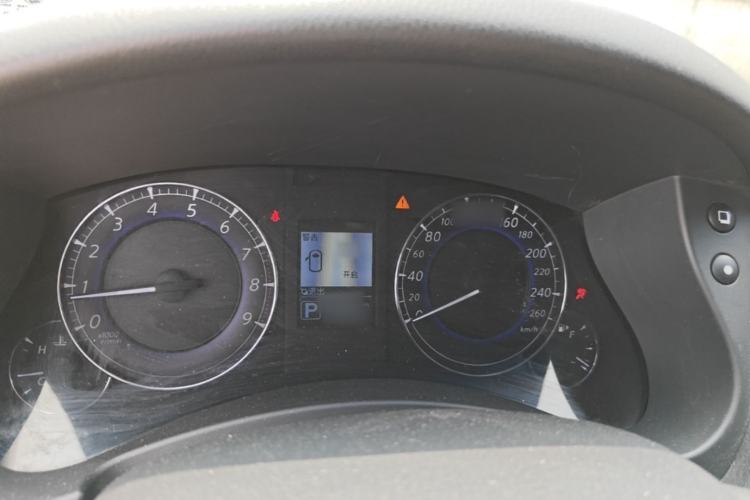 Used Infiniti QX50 2015 2.5L Comfort Edition Instrument Cluster