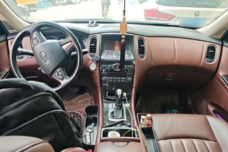 Used Infiniti QX50 2015 2.5L Enjoyment Edition Interior 2