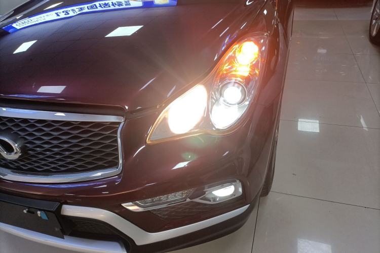 Used Infiniti QX50 2015 2.5L Enjoyment Edition Left Front Headlight