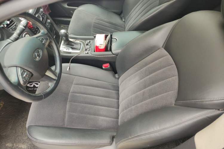 Used Infiniti QX50 2015 2.5L Comfort Edition Left Front Seat