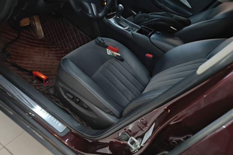 Used Infiniti QX50 2015 2.5L Comfort Edition Left Front Seat
