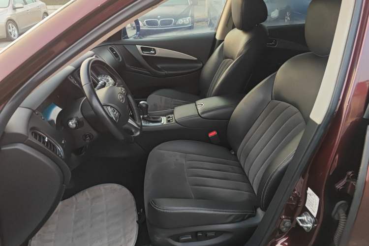 Used Infiniti QX50 2015 2.5L Comfort Edition Left Front Seat