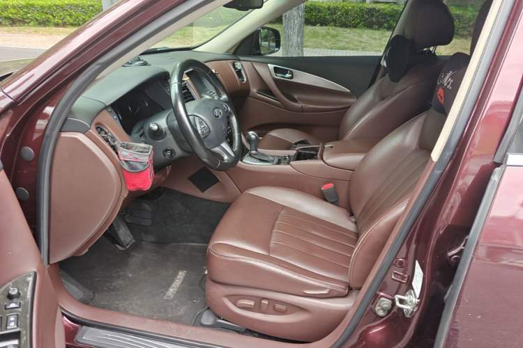 Used Infiniti QX50 2015 2.5L Luxury Edition Left Front Seat