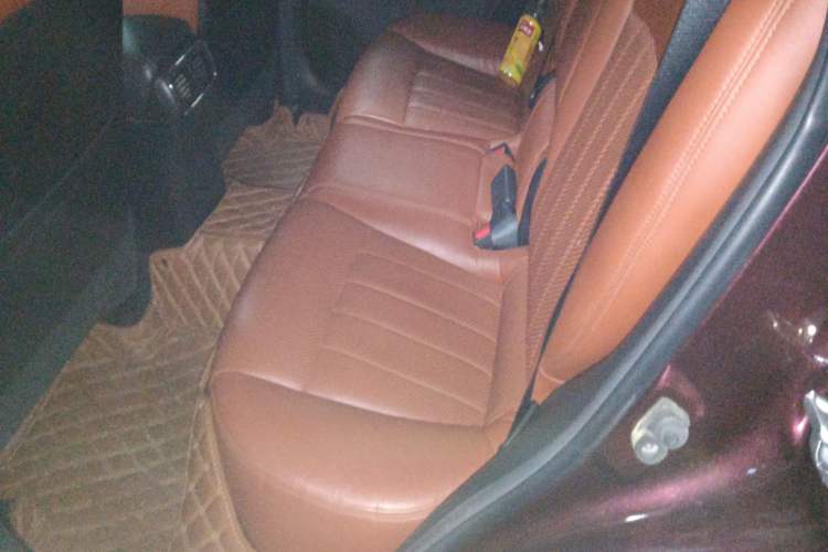 Used Infiniti QX50 2015 2.5L Comfort Edition Left Rear Seat