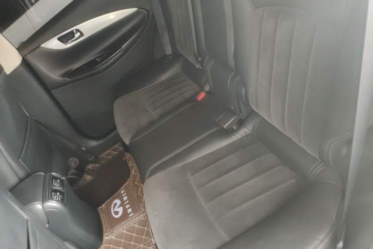 Used Infiniti QX50 2015 2.5L Comfort Edition Left Rear Seat