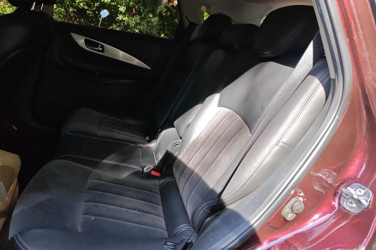 Used Infiniti QX50 2015 2.5L Comfort Edition Left Rear Seat