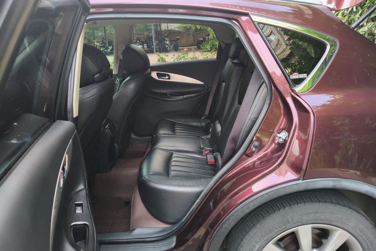 Used Infiniti QX50 2015 2.5L Enjoyment Edition Left Rear Seat