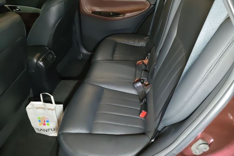 Used Infiniti QX50 2015 2.5L Comfort Edition Left Rear Seat