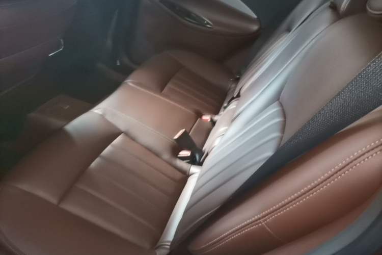 Used Infiniti QX50 2015 2.5L Luxury Edition Left Rear Seat