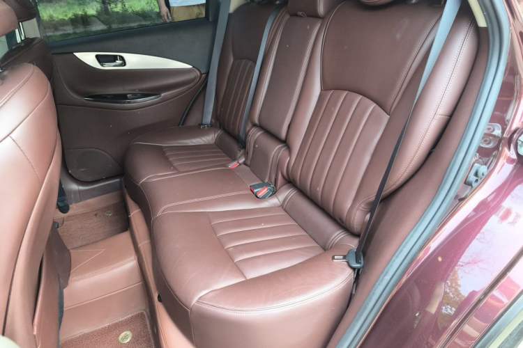 Used Infiniti QX50 2015 2.5L Luxury Edition Left Rear Seat