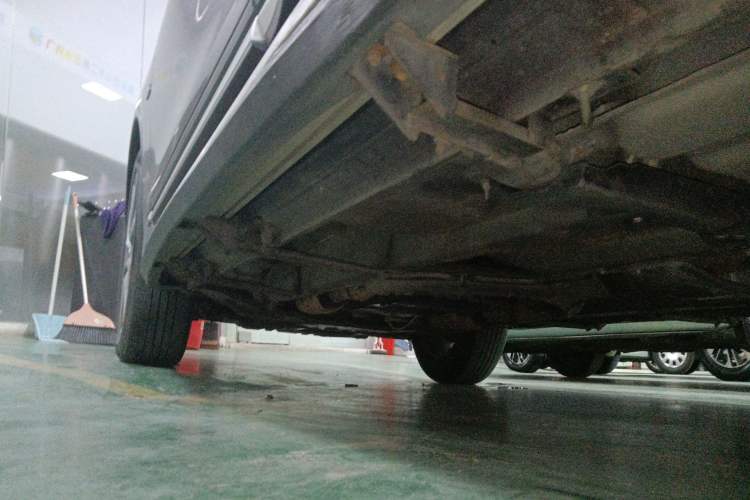 Used Infiniti QX50 2015 2.5L Comfort Edition Left Side Sill