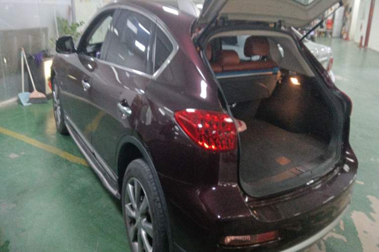 Used Infiniti QX50 2015 2.5L Comfort Edition Rear Left 45 Deg