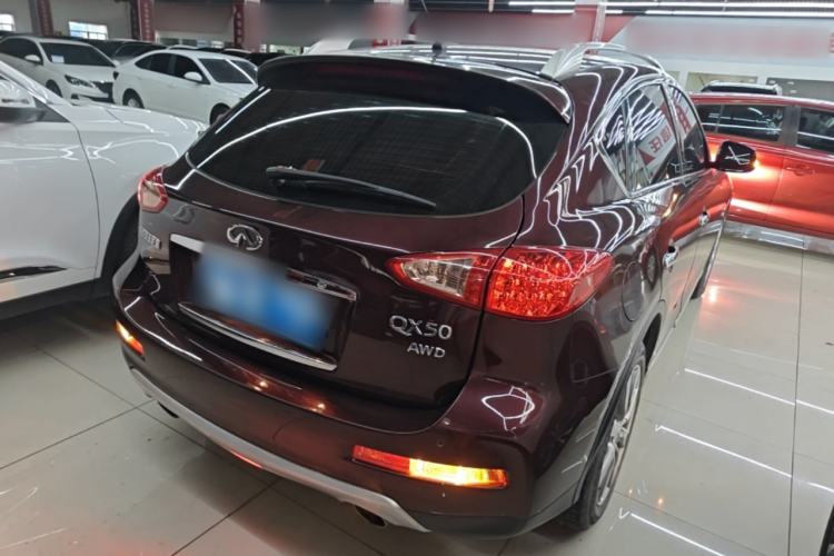 Used Infiniti QX50 2015 2.5L Comfort Edition Rear Right 45 Deg