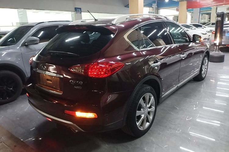 Used Infiniti QX50 2015 2.5L Comfort Edition Rear Right 45 Deg